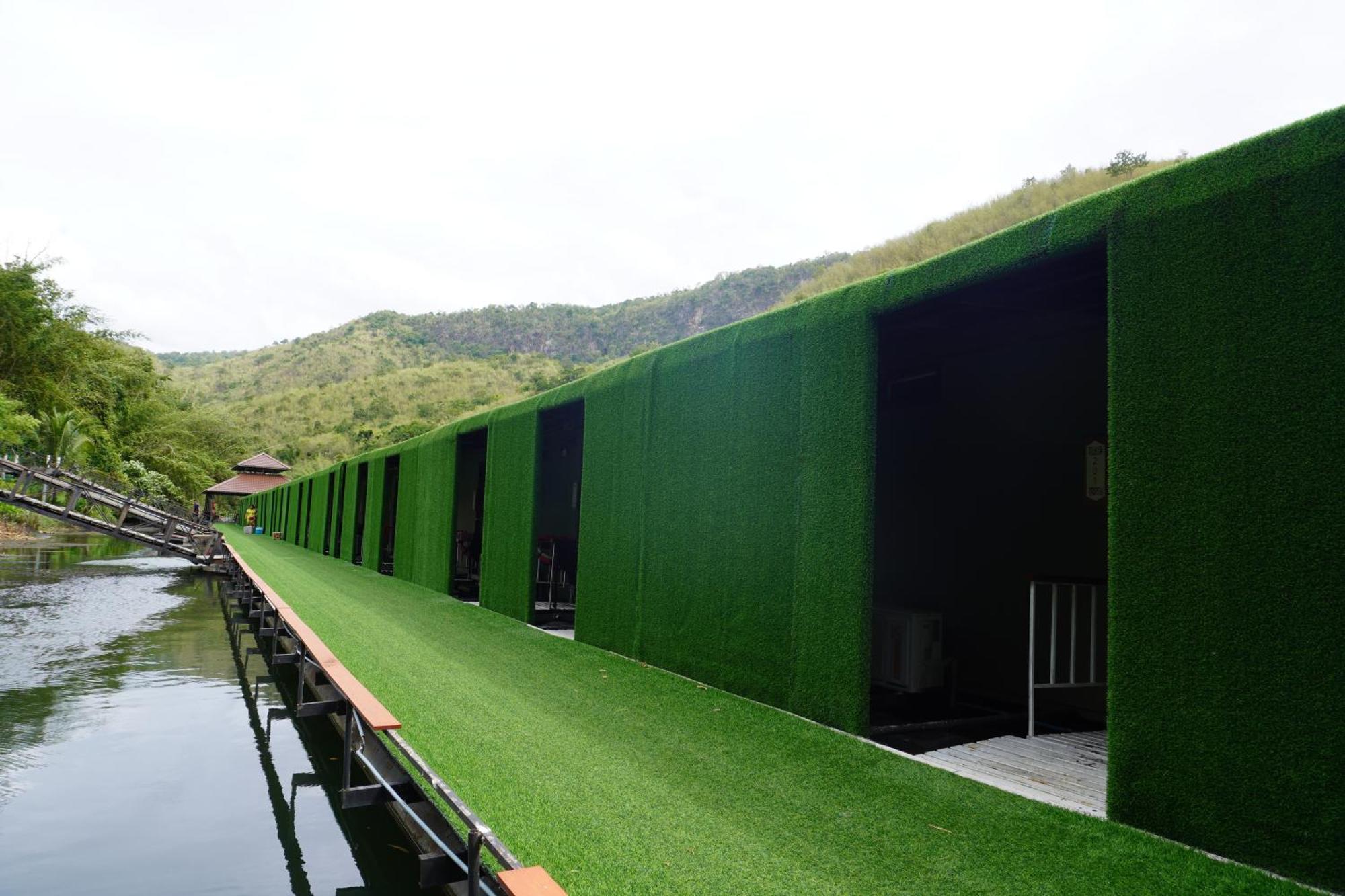 The Hub Erawan Resort Chongsadao Exterior photo