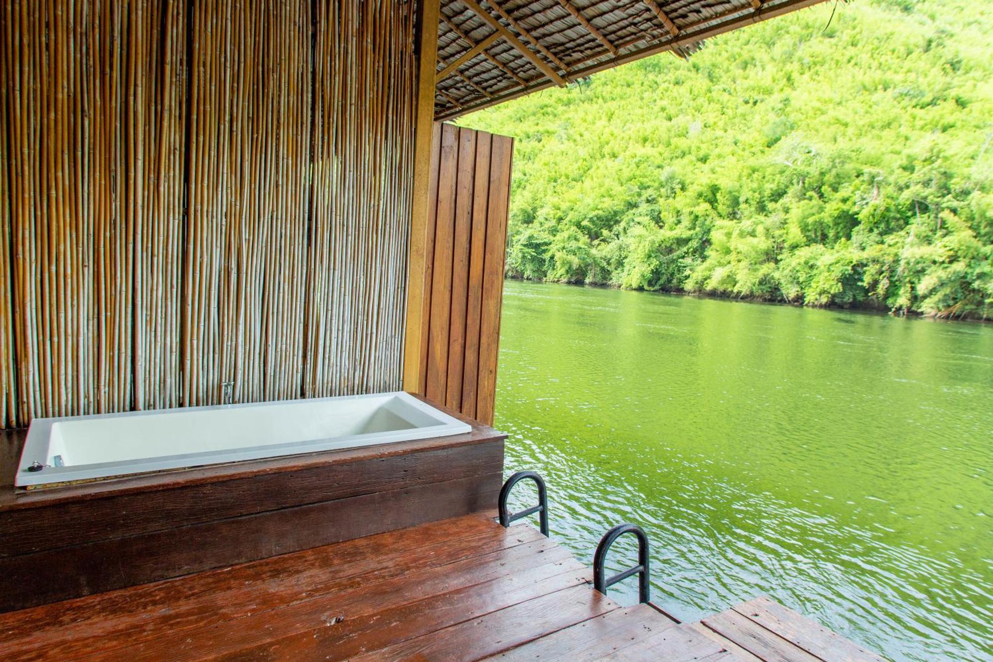 The Hub Erawan Resort Chongsadao Exterior photo