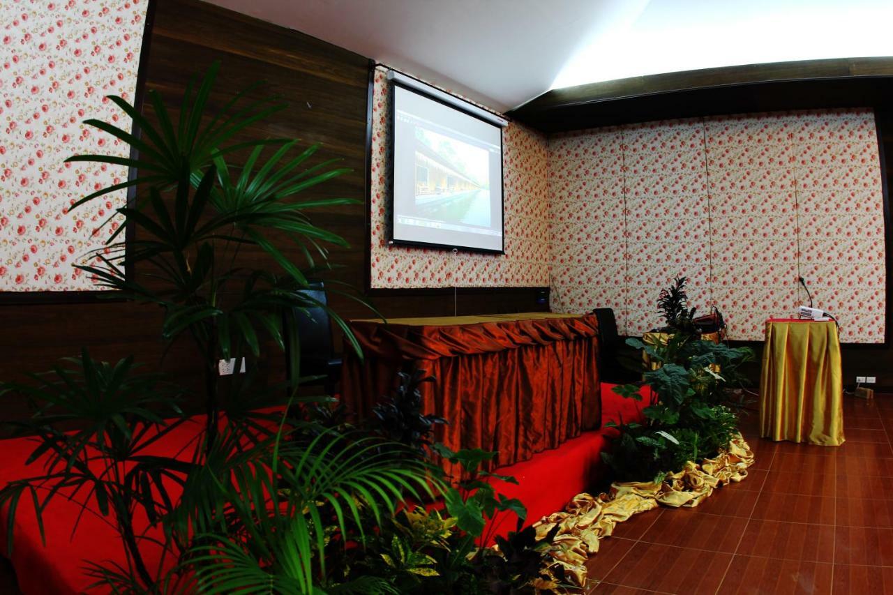 The Hub Erawan Resort Chongsadao Exterior photo